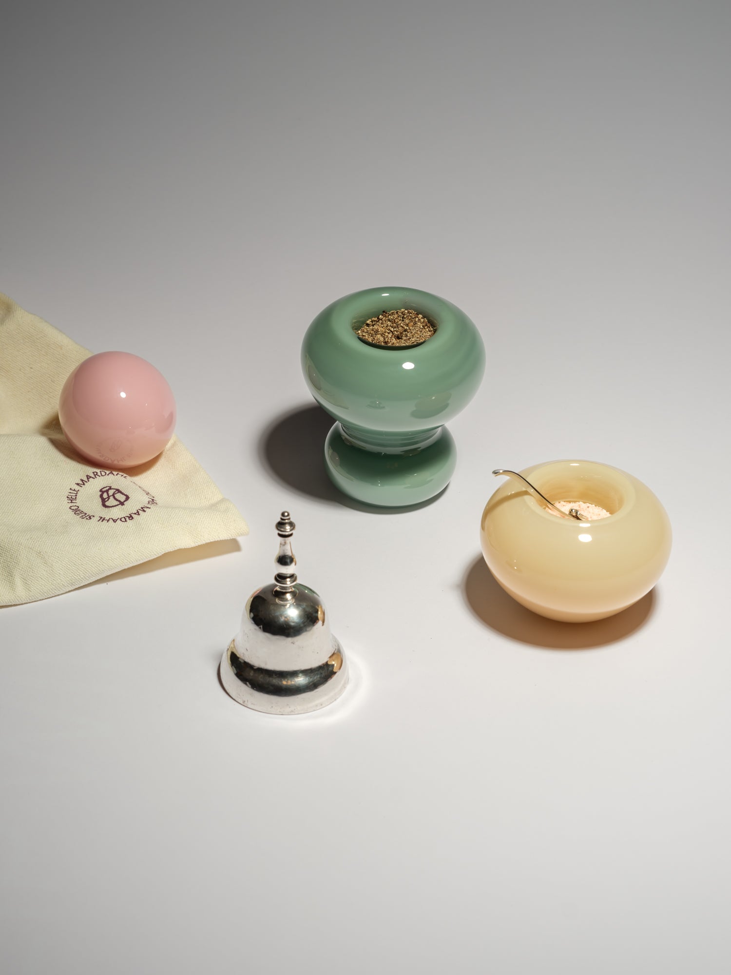 mouth-blown glass object, the pair by Helle Mardahl, bowl with lid for salt and pebber or eggs